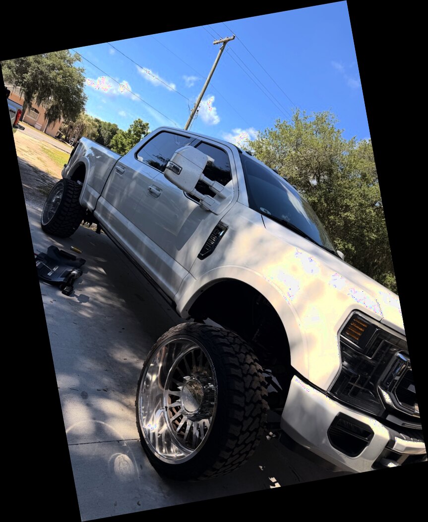Heavy-duty diesel pickup truck